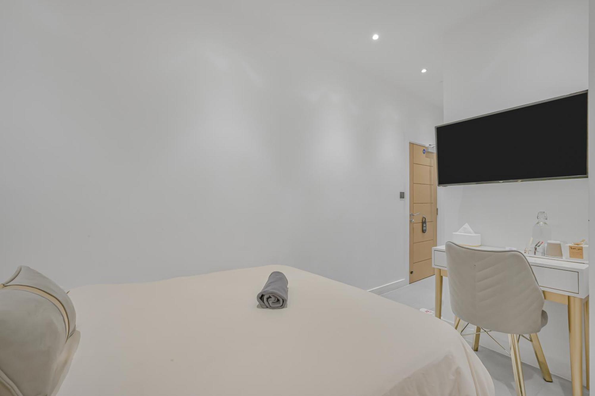 Studio 64 Londra Esterno foto